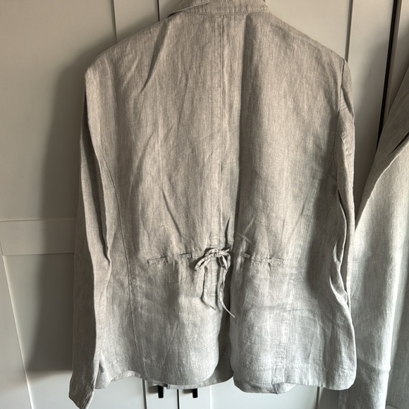 J. Jill Women’s Linen Blazer and Skirt Set - Picture 8 of 10